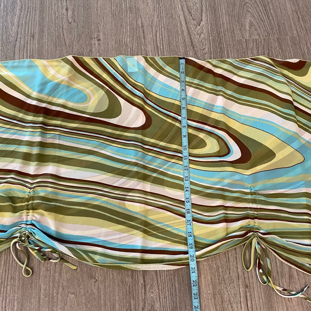 Unit USA Semi-Sheer Top - Picture 8 of 9